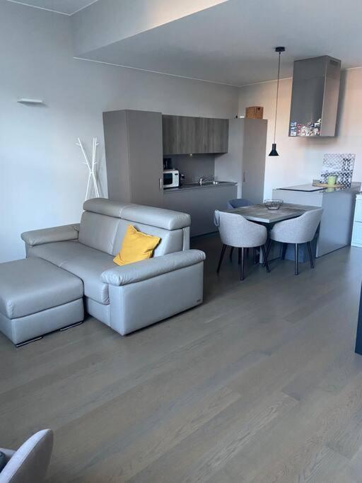 Bilocale - Smart Working Lägenhet Milano Exteriör bild